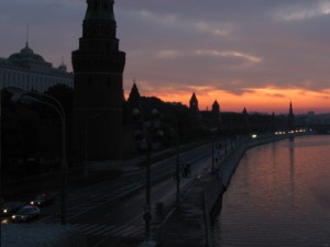 Рассвет на Москве-реке